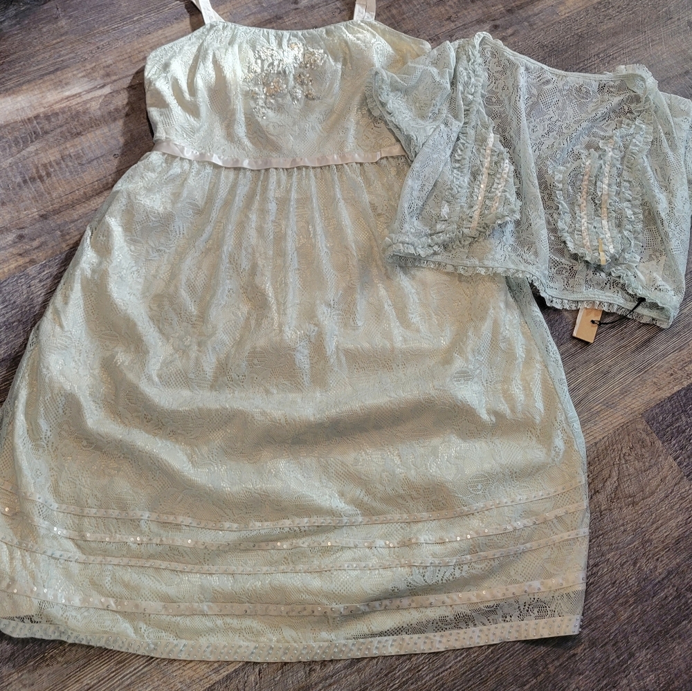 NOA NOA lace dress and shaw